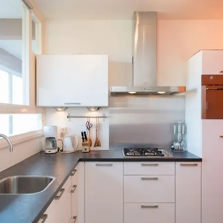Bos En Vaartlaan Apartamento *